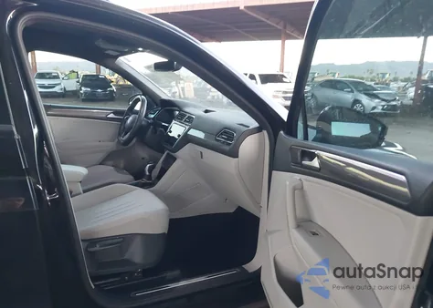 2024 Volkswagen Tiguan 2.0T Se R-Line Black z USA, uszkodzony, nr VIN 3VVCB7AX5RM104958